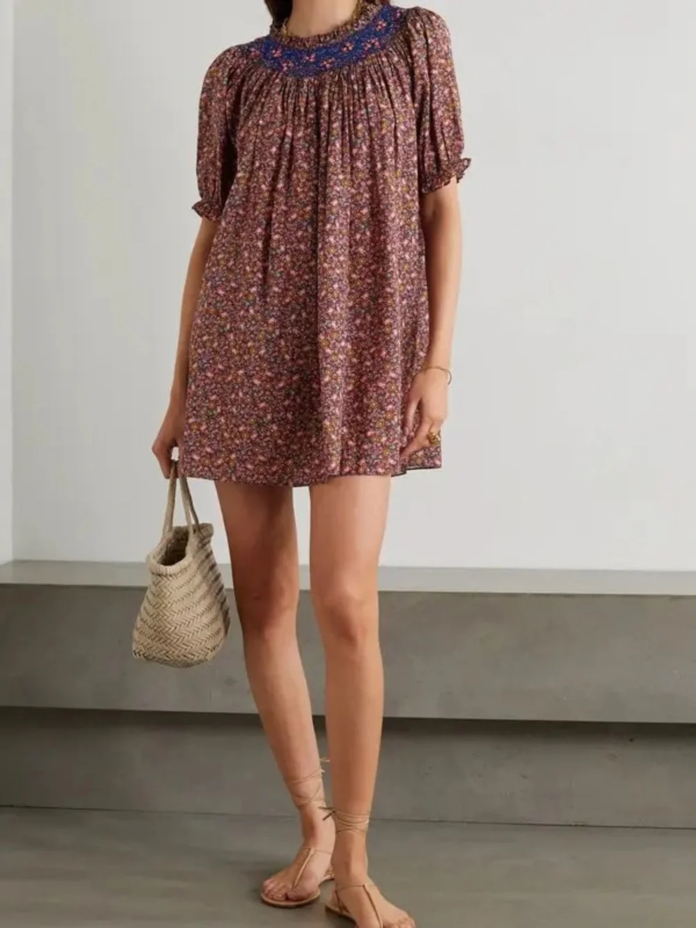 Doen Floral Puff Sleeve Smocked Yoke Dress - Black/Pink - Picture 3 of 3